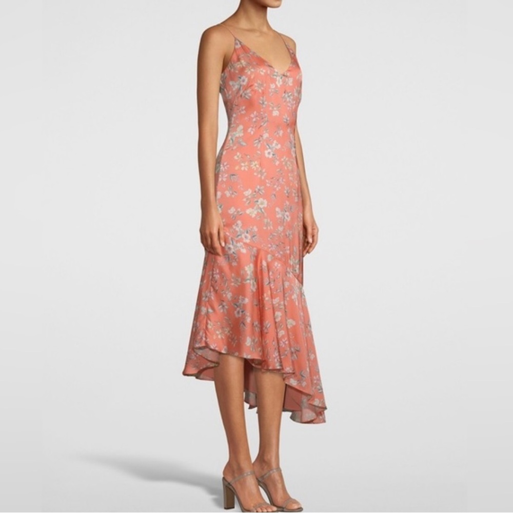 WHBM Asymmetrical Slip dress in peach floral 
Size 6